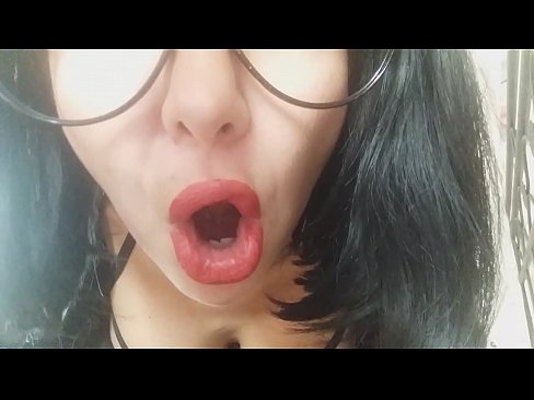 ❤️ Мила, маќеата нема да те пушти денес на училиште... премногу ми требаш... ☑ Дурли кај нас ❌️❤
